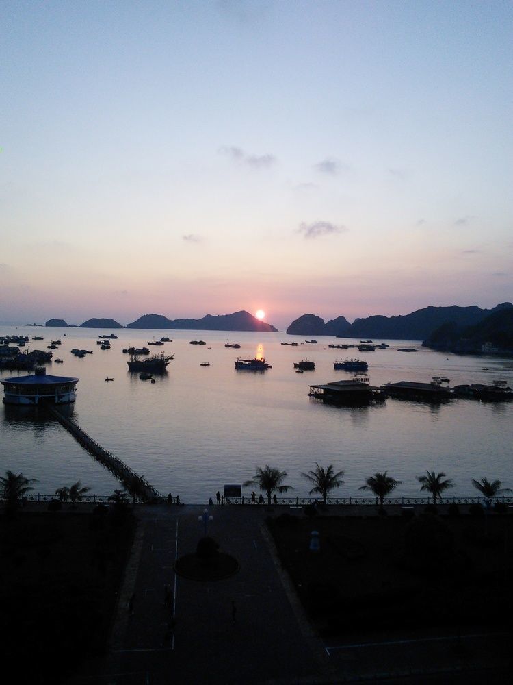 Hoang Ngoc Hotel Dong Khe Sau Exterior foto