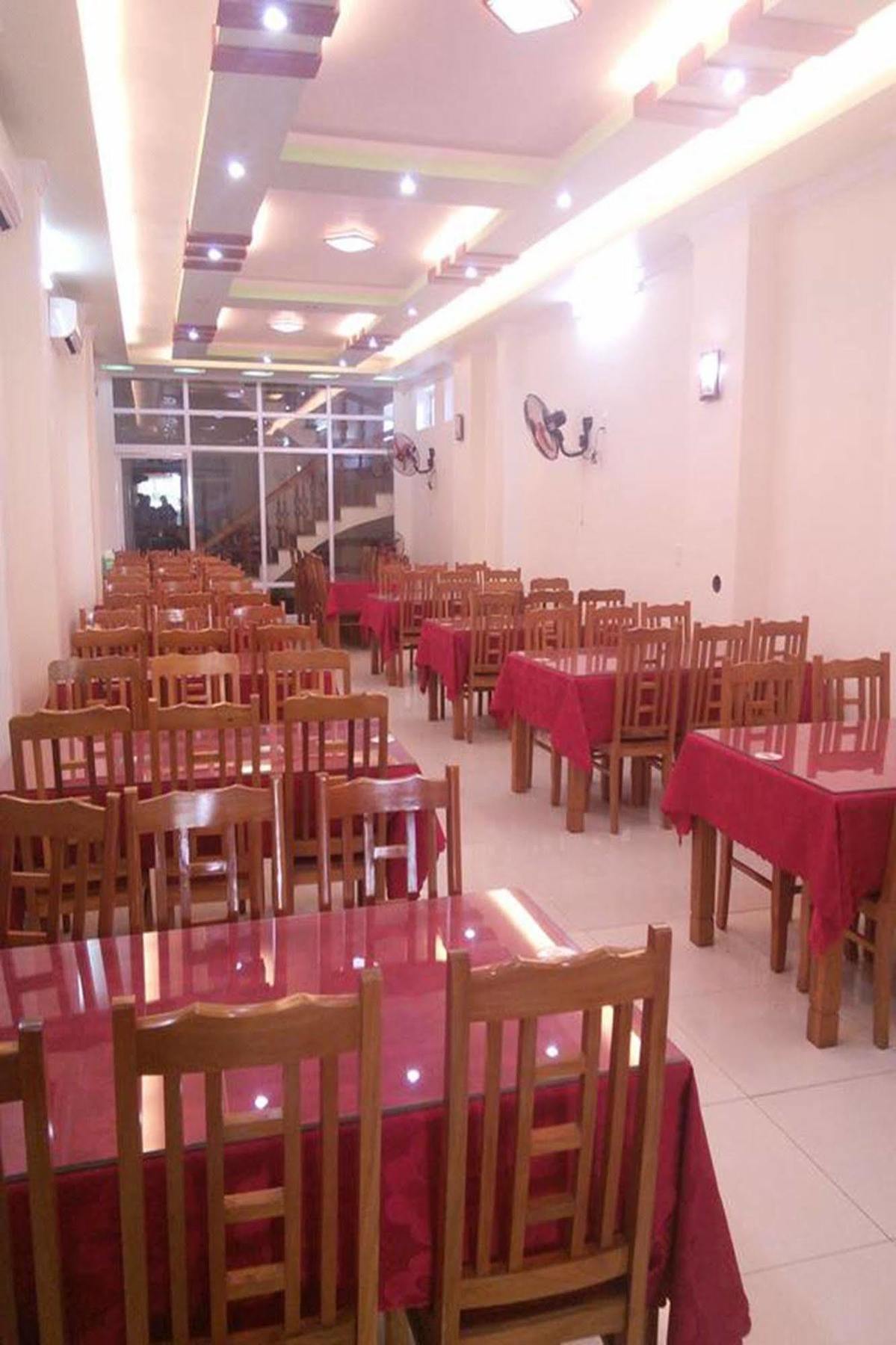 Hoang Ngoc Hotel Dong Khe Sau Exterior foto
