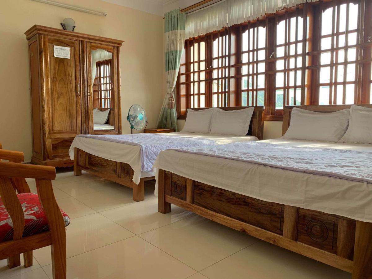 Hoang Ngoc Hotel Dong Khe Sau Exterior foto